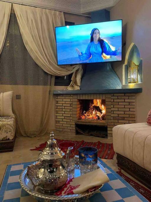 Riad Timskrine Timeskrine ภายนอก รูปภาพ