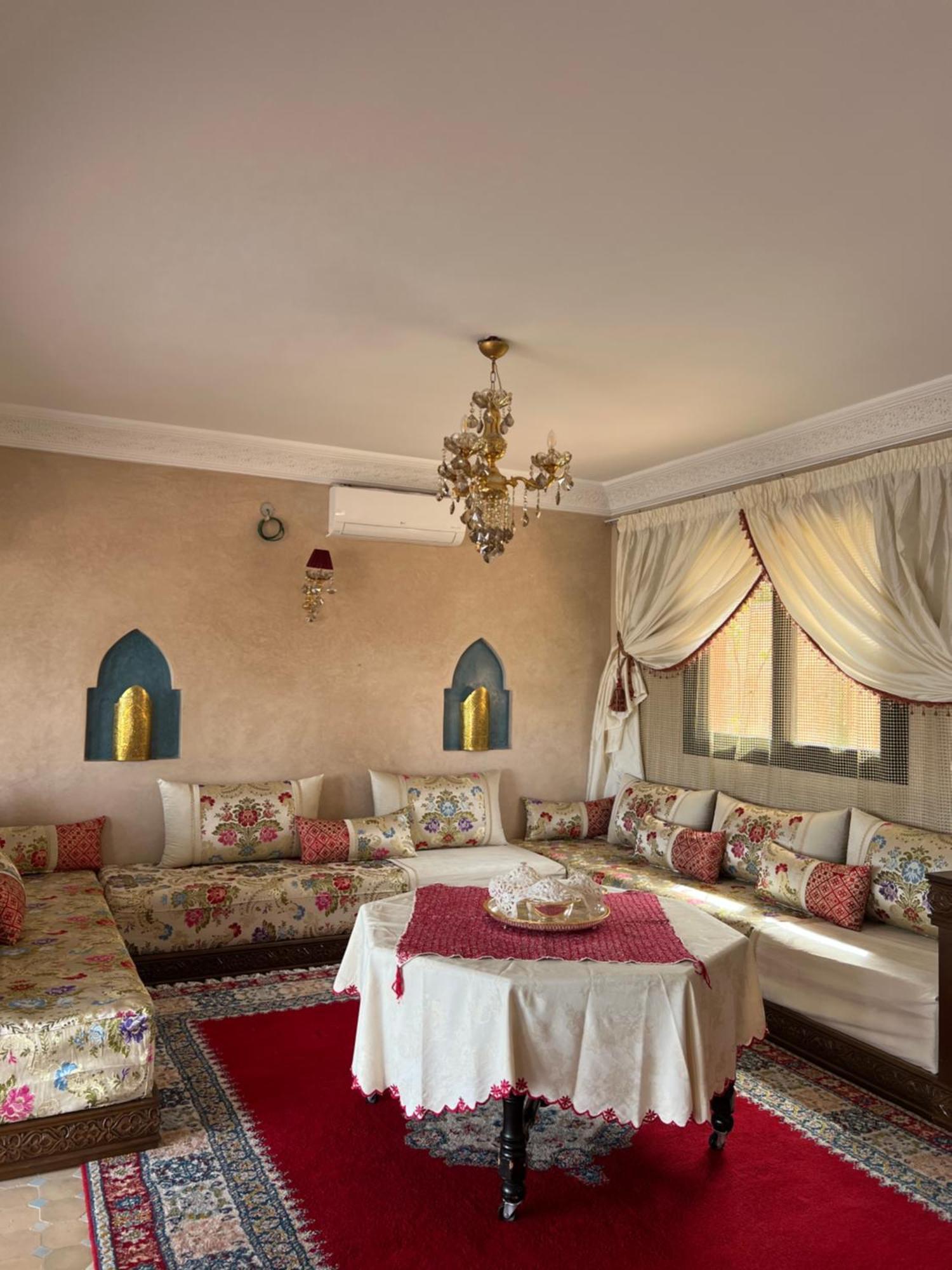 Riad Timskrine Timeskrine ภายนอก รูปภาพ